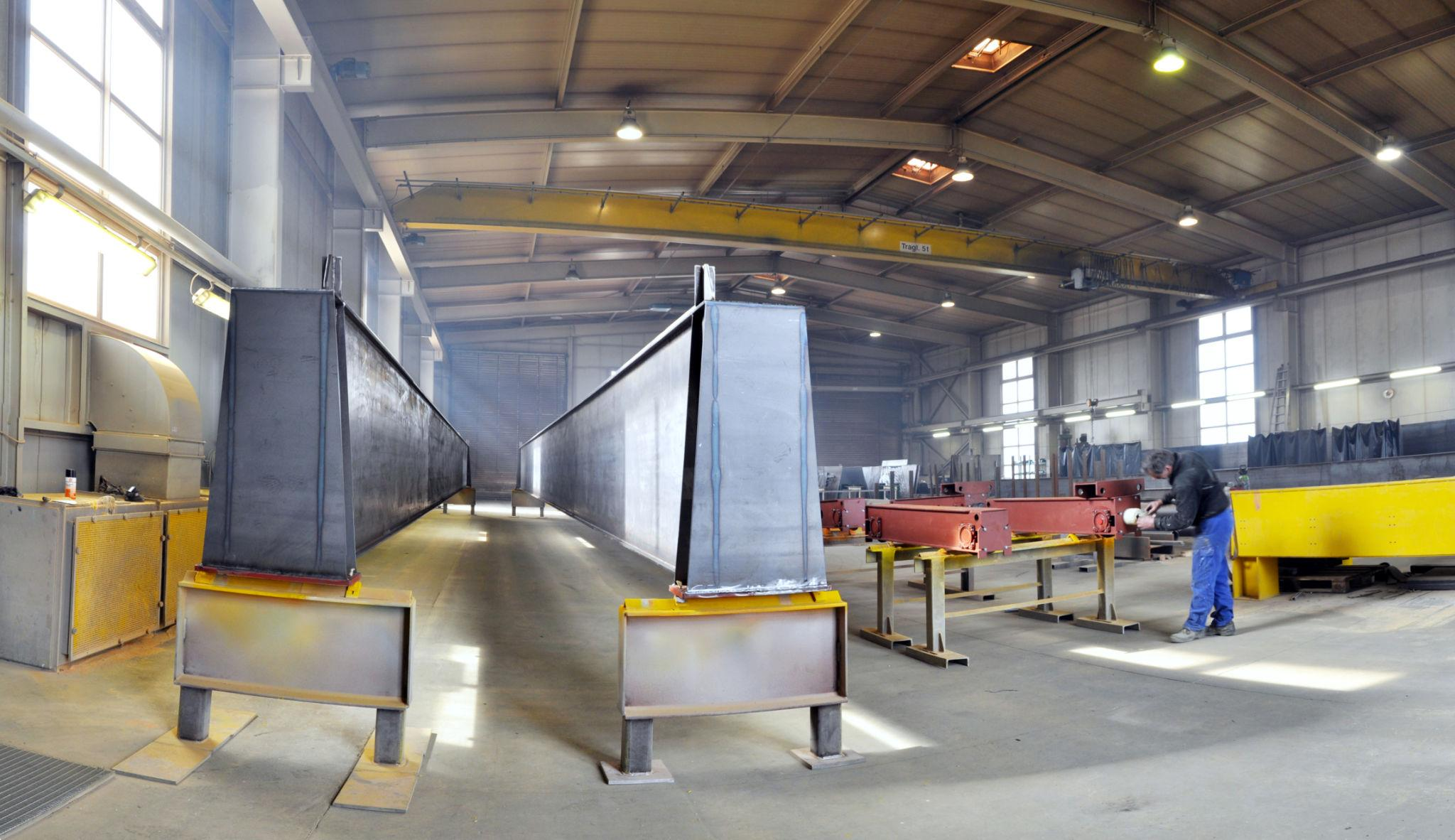 Najnowsze blogi firmy High-Strength Steel (HSS) for Automotive & Heavy Machinery Applications