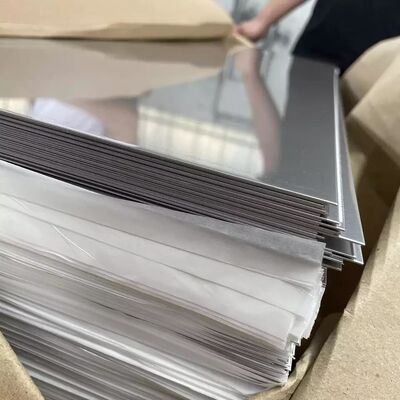 4x8 600-2500 mm Płytka ze stali nierdzewnej 1000-6000 mm Punkt topnienia 1370-1400°C